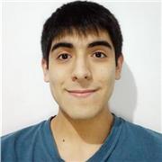 Me defino como una persona comprometida y que sabe adaptarse a cualquier alumno.